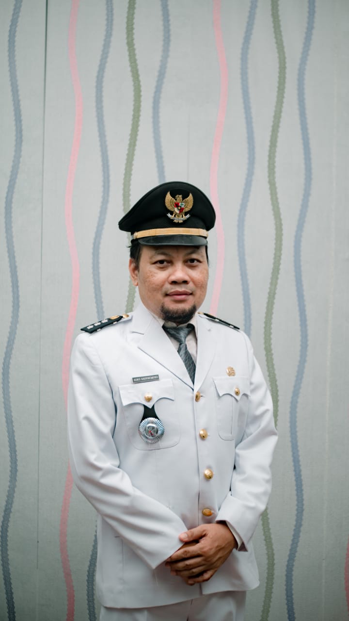 Koko Hadiyatmoko, S Hut